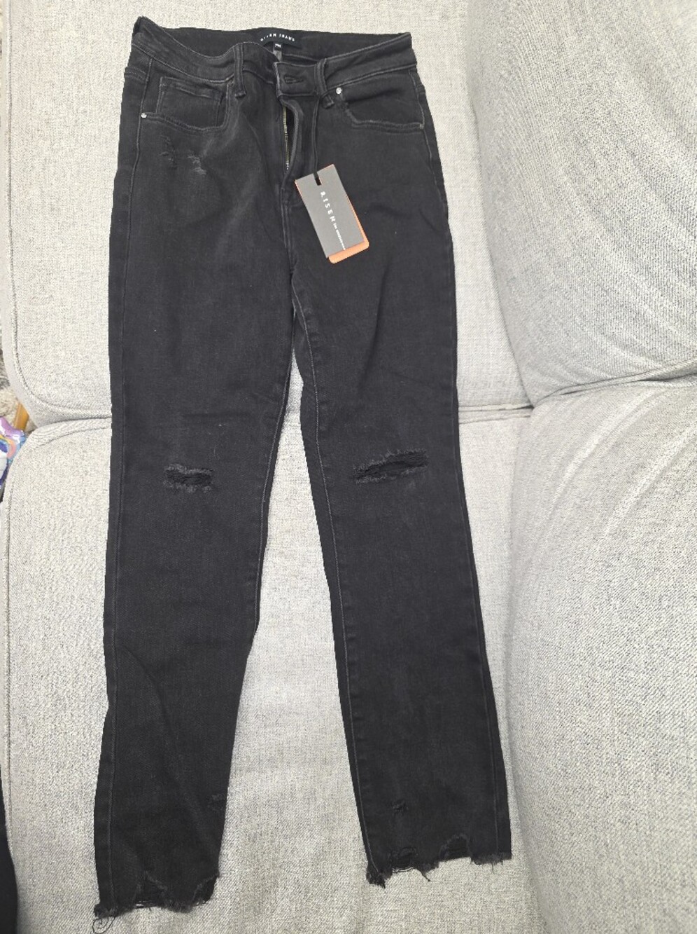 Risen Black Distressed Jeans